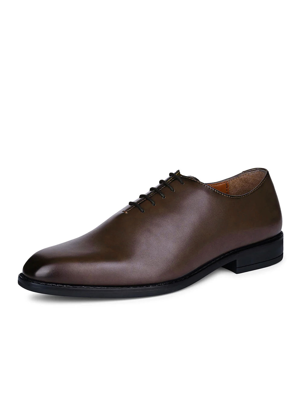 Rosewood Handcrafted Lace-Up Wholecut Derby Shoe