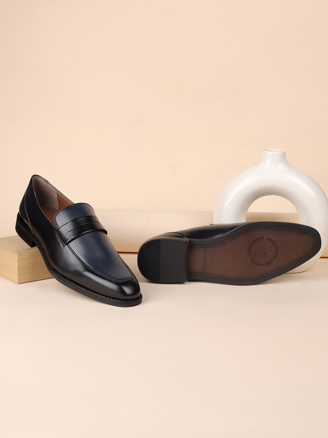 Black and Blue Handcrafted Dual Tone Moccasins Slipon