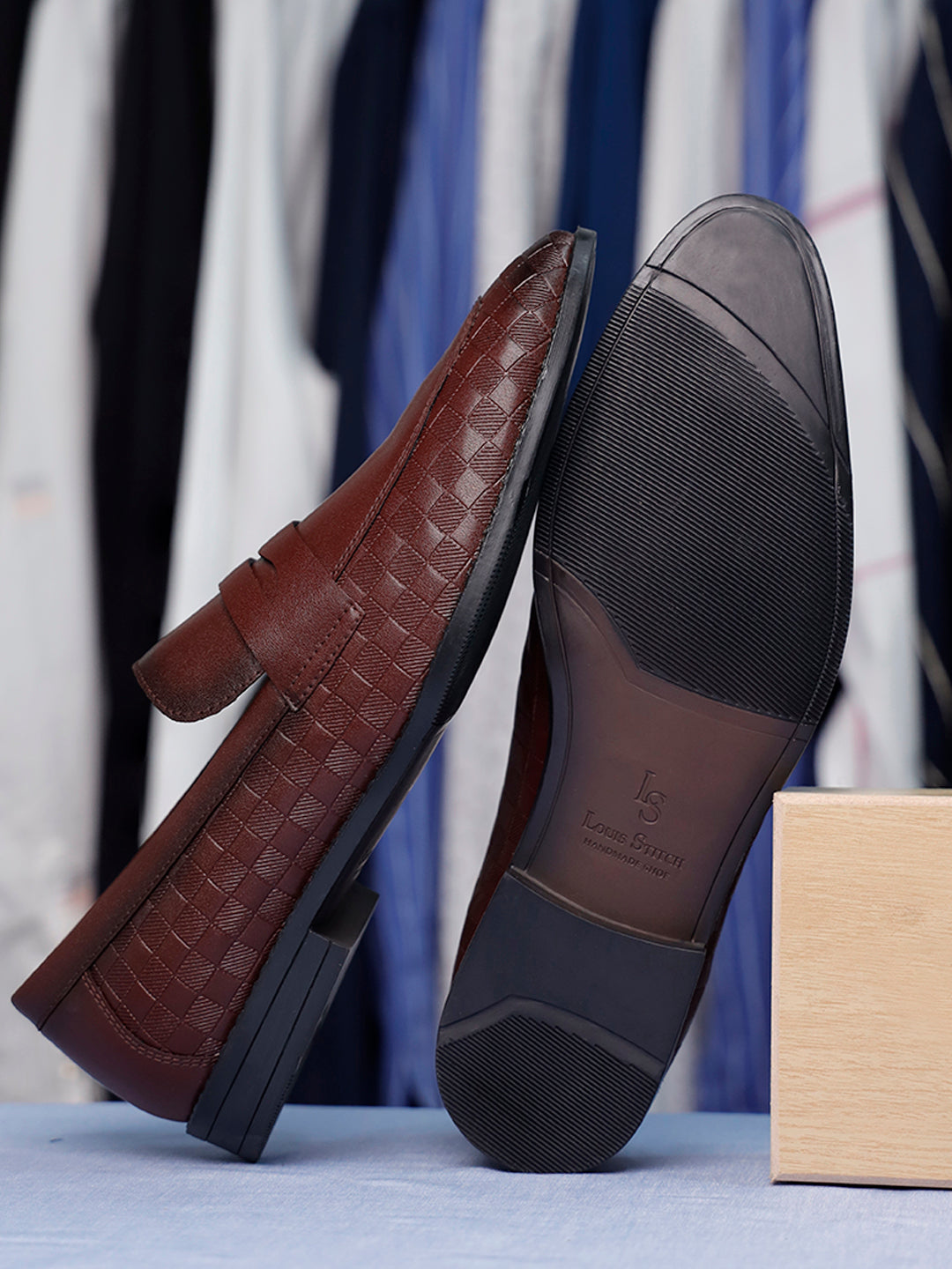 Rosewood Handcrafted Embossed Moccasins Slipons