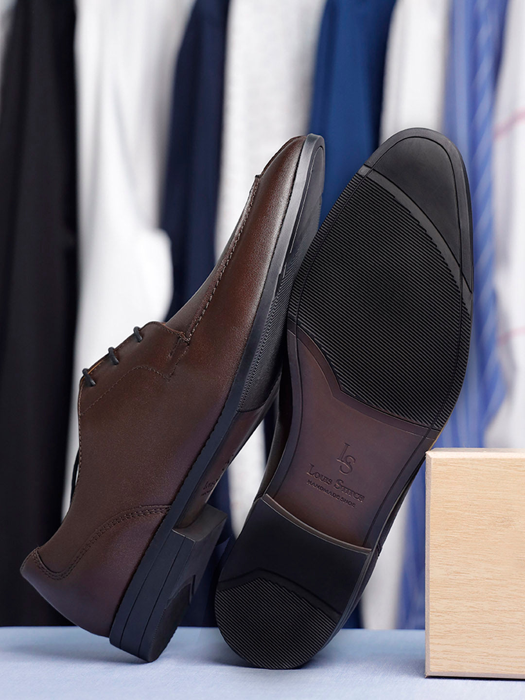 Brunette Brown Handcrafted Derby Laceups Shoes