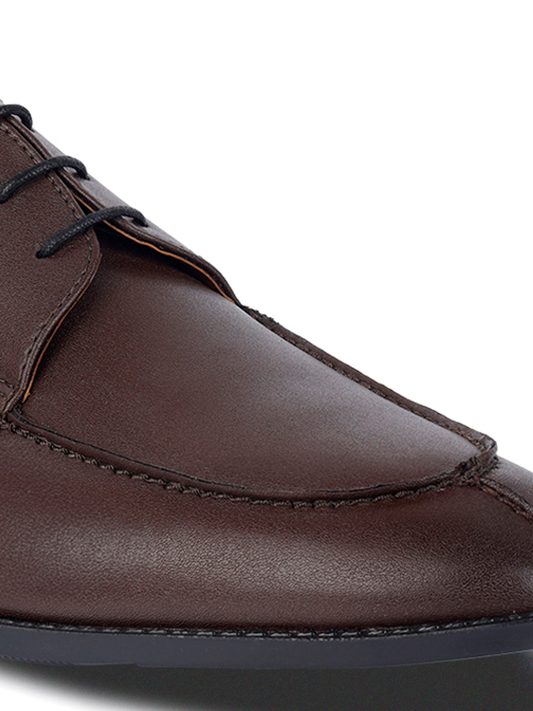 Brunette Brown Handcrafted Derby Laceups Shoes