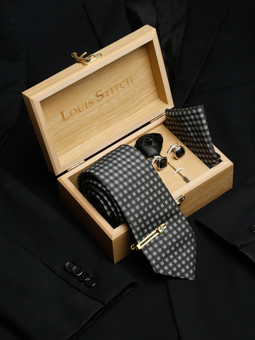 Checkerd Black Luxury Italian Silk Necktie Set With Pocket Square Cufflinks Brooch Gold Tie pin