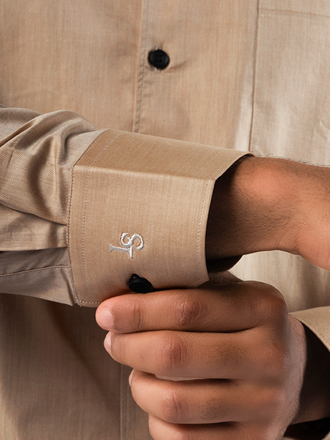 Men's Regular Fit Solid Beige Formal Shirt