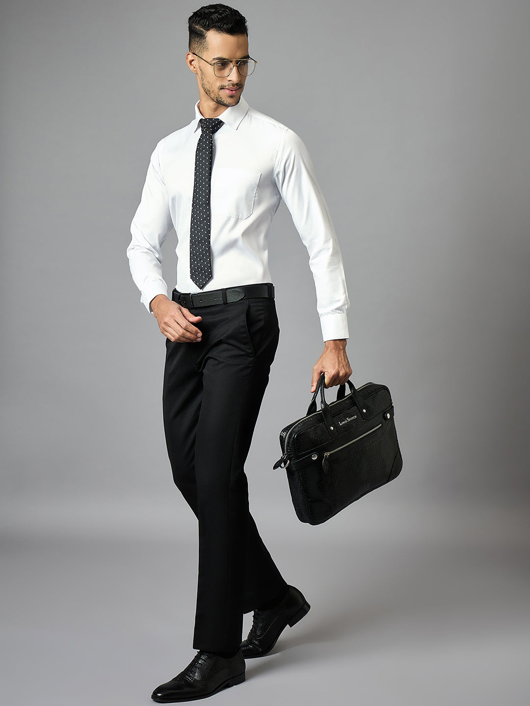 Men's Textured White Full Sleeves Regular Fit Formal Shirt