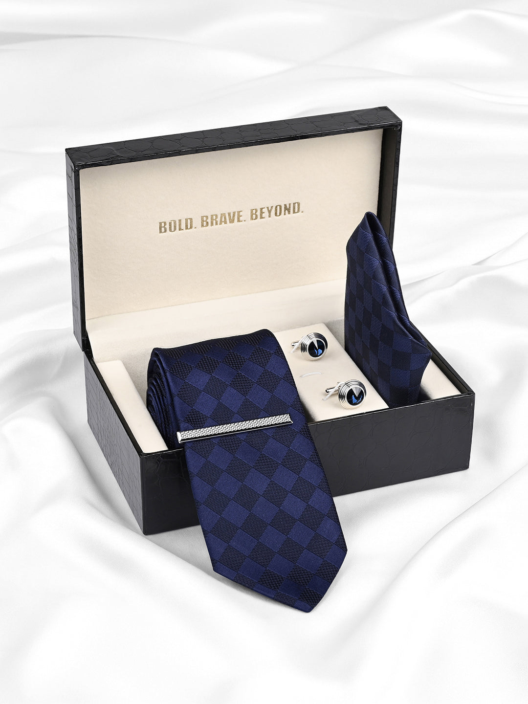 Checkered Blue Luxury Polyster Micro Fabric Necktie Set Pocket Square Chrome Tiepin Cufflinks and Brooch