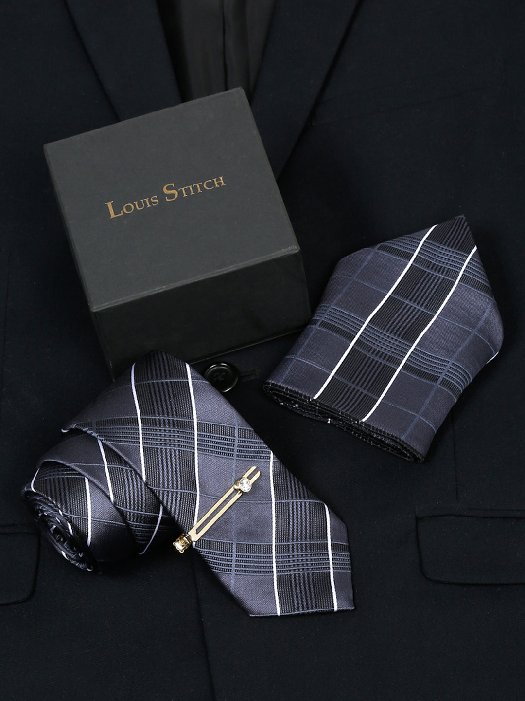 Dark Grey Checkered Italian Silk Necktie Set Pocket Square Golden Tiepin