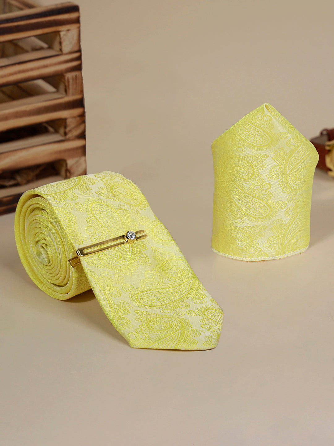 Bright Yellow Luxury Italian Silk Necktie Set Pocket Square Golden Tiepin