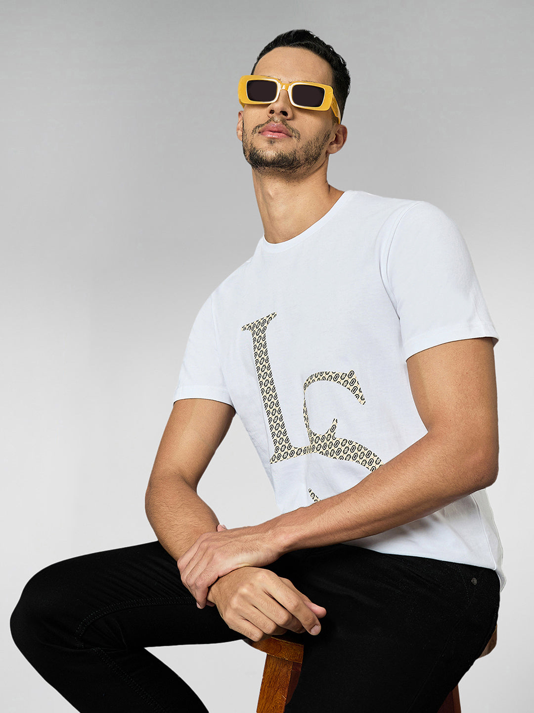 Men's Super Combed Cotton White Regular Fit Half Sleeve Round Neck T-Shirt