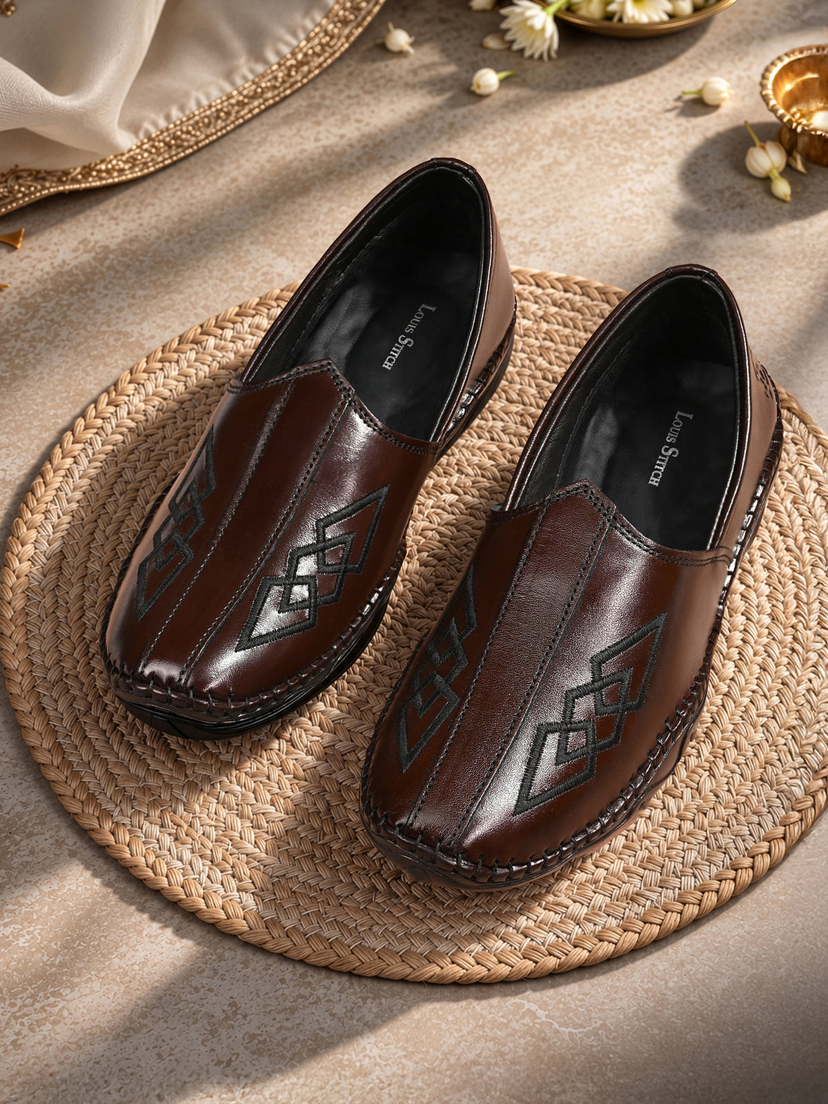 Brunette Brown Ethnic Slip-On Texture Nagra Juti and Mojari