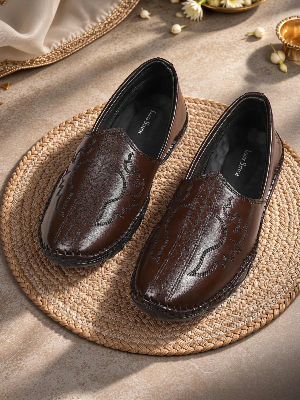 Brunette Brown Ethnic Slip-On Texture Nagra Juti and Mojari