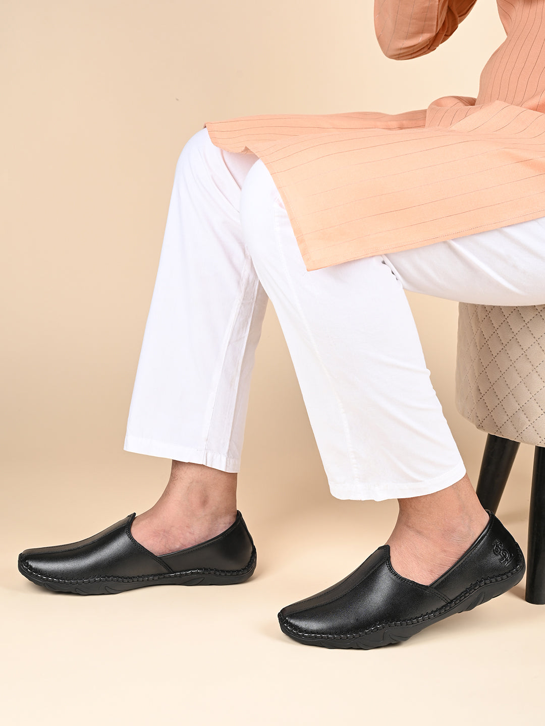 Jet Black Genuine Leather Ultra Lightweight Stylish Stich Nagra Jutis and Mojaris