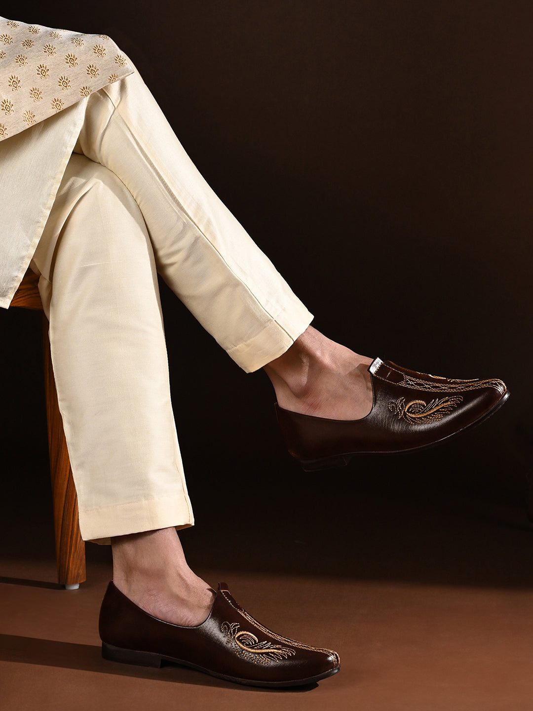 Brunette Brown Ethnic Slip-On Embroided Nagra Juti and Mojari