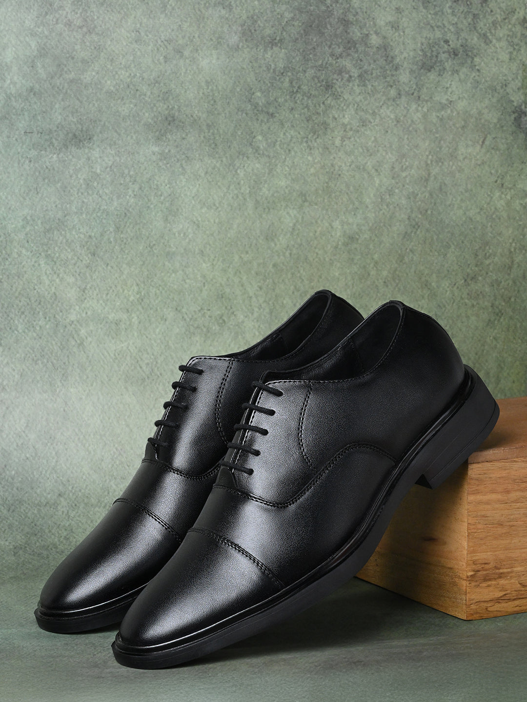 Obsidian Black Leather Lace-Up Lightweight Formal Derbys