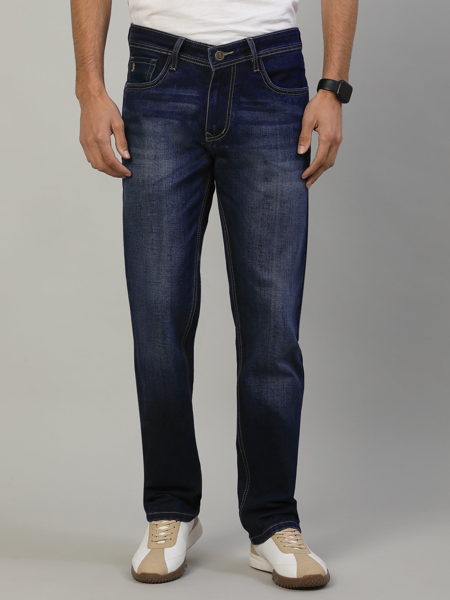 Men Dark Blue Raw Wash Regular Fit Mid-Rise Jeans
