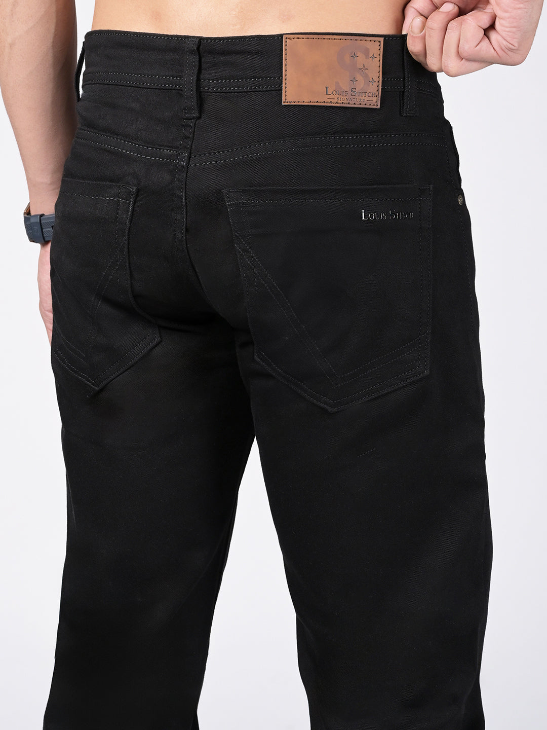 Men's Black Mid Rise No Fade Regular Fit Jeans