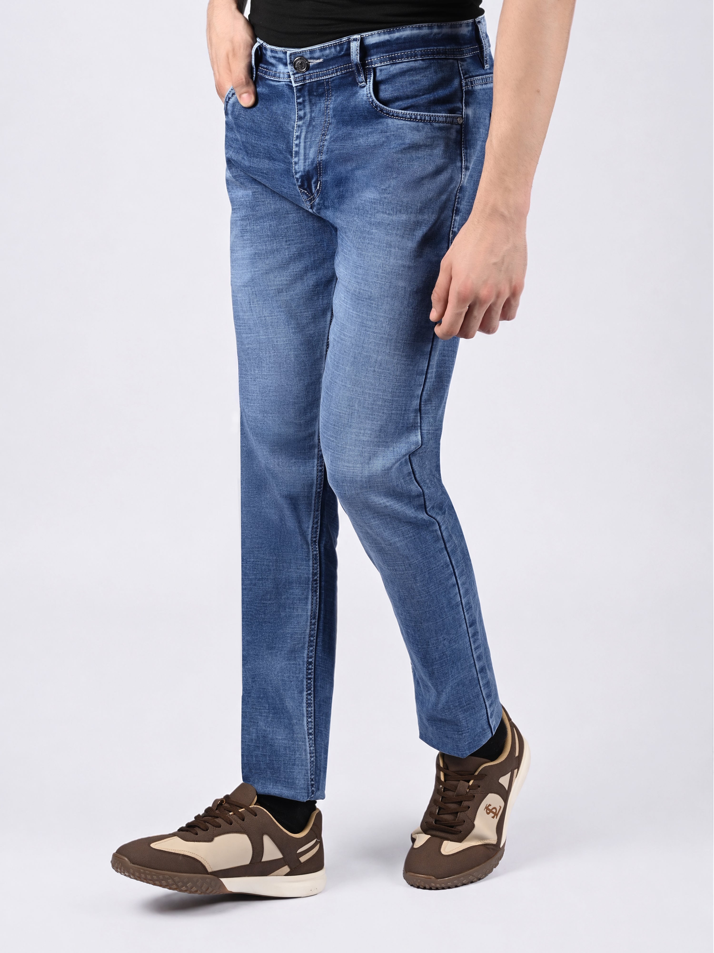 Signature Men's Mid Wash Blue Slim Fit Mid Rise Jeans
