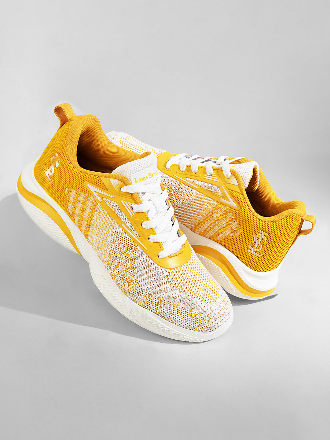 Women's Golden Hour Lightweight Athleisure Flyknit Sport Shoes