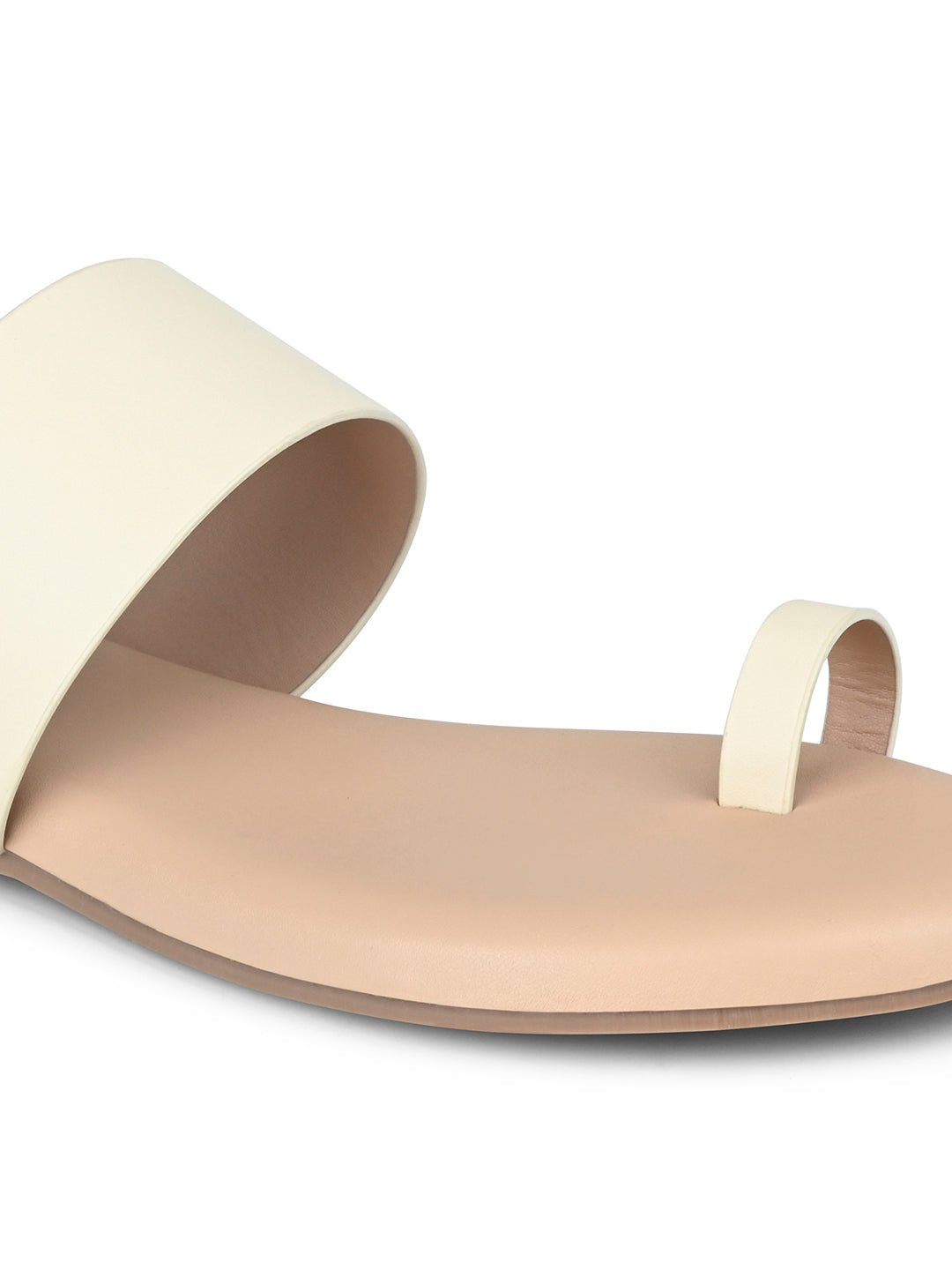 Women's Cream Flat Heel Toe-Ring Sandals
