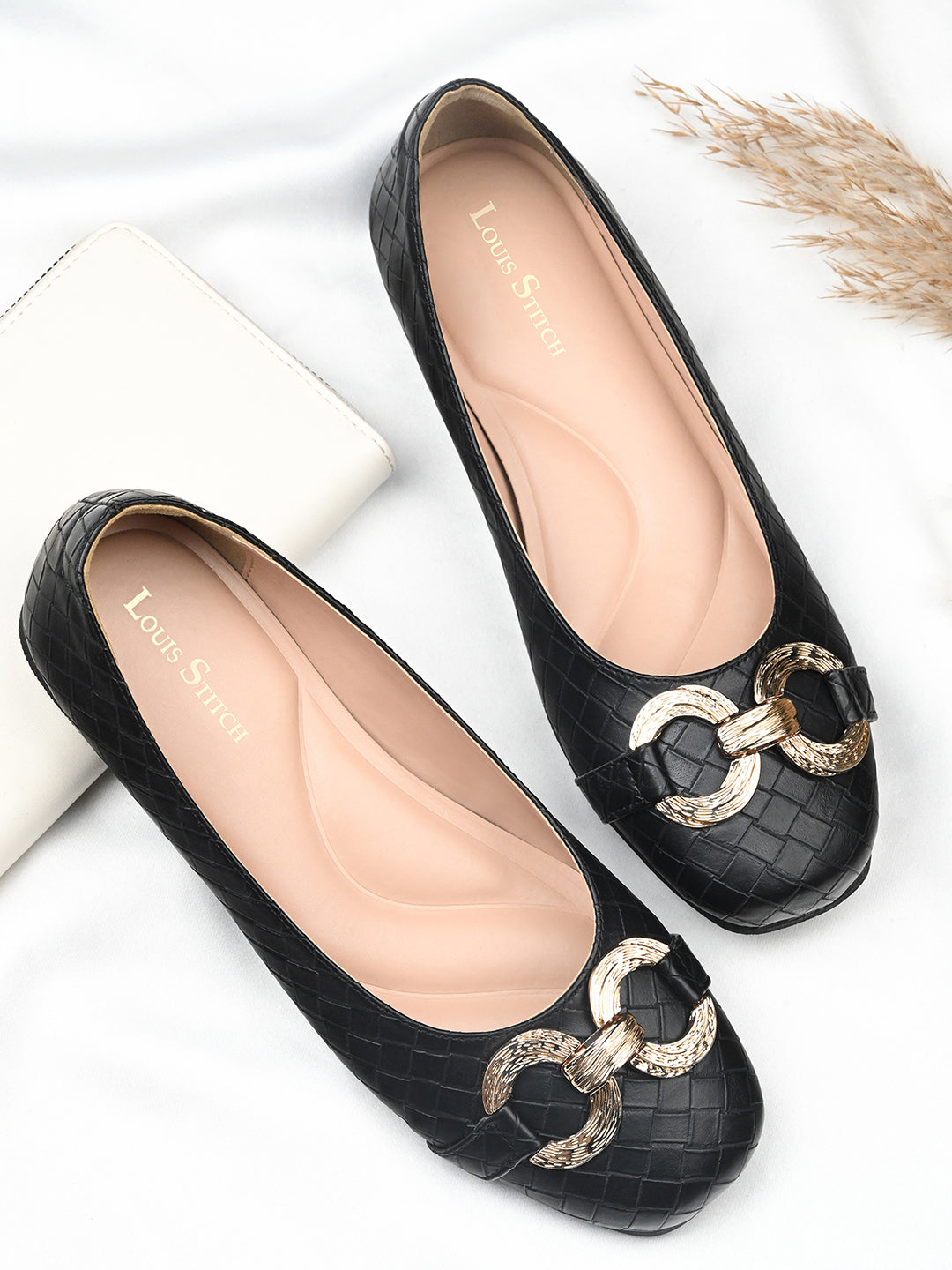 Women’s Black Flat Heel Balley Comfortable Sandals