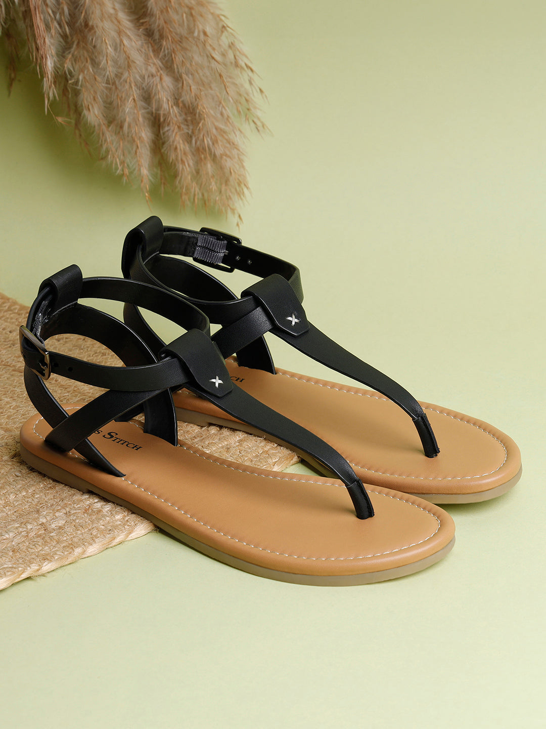 Women's Stylish T-Strap Jet Black Lightweight Sandals