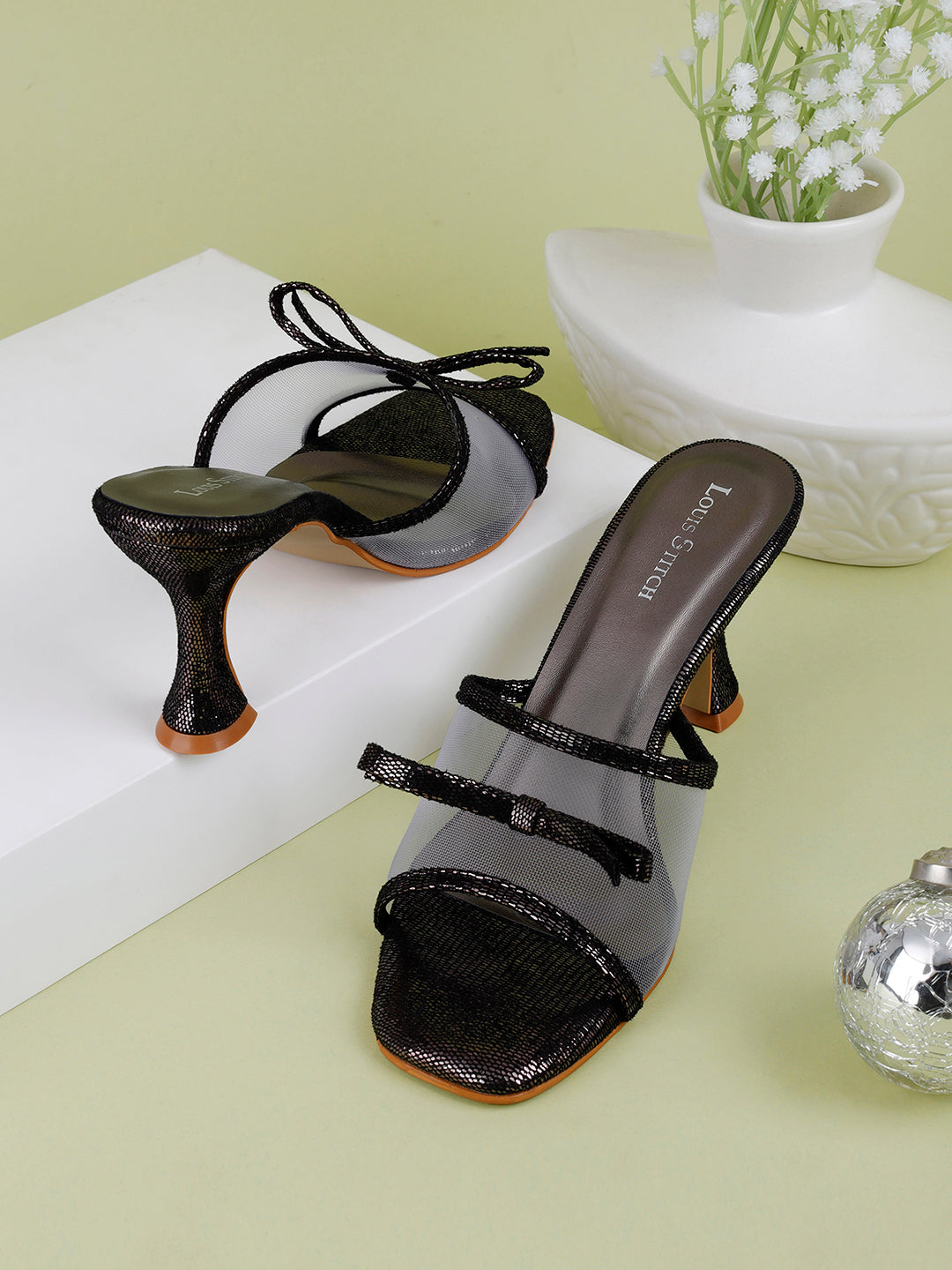 Women's Transparent Bow Straps Black Lightweight Sandals