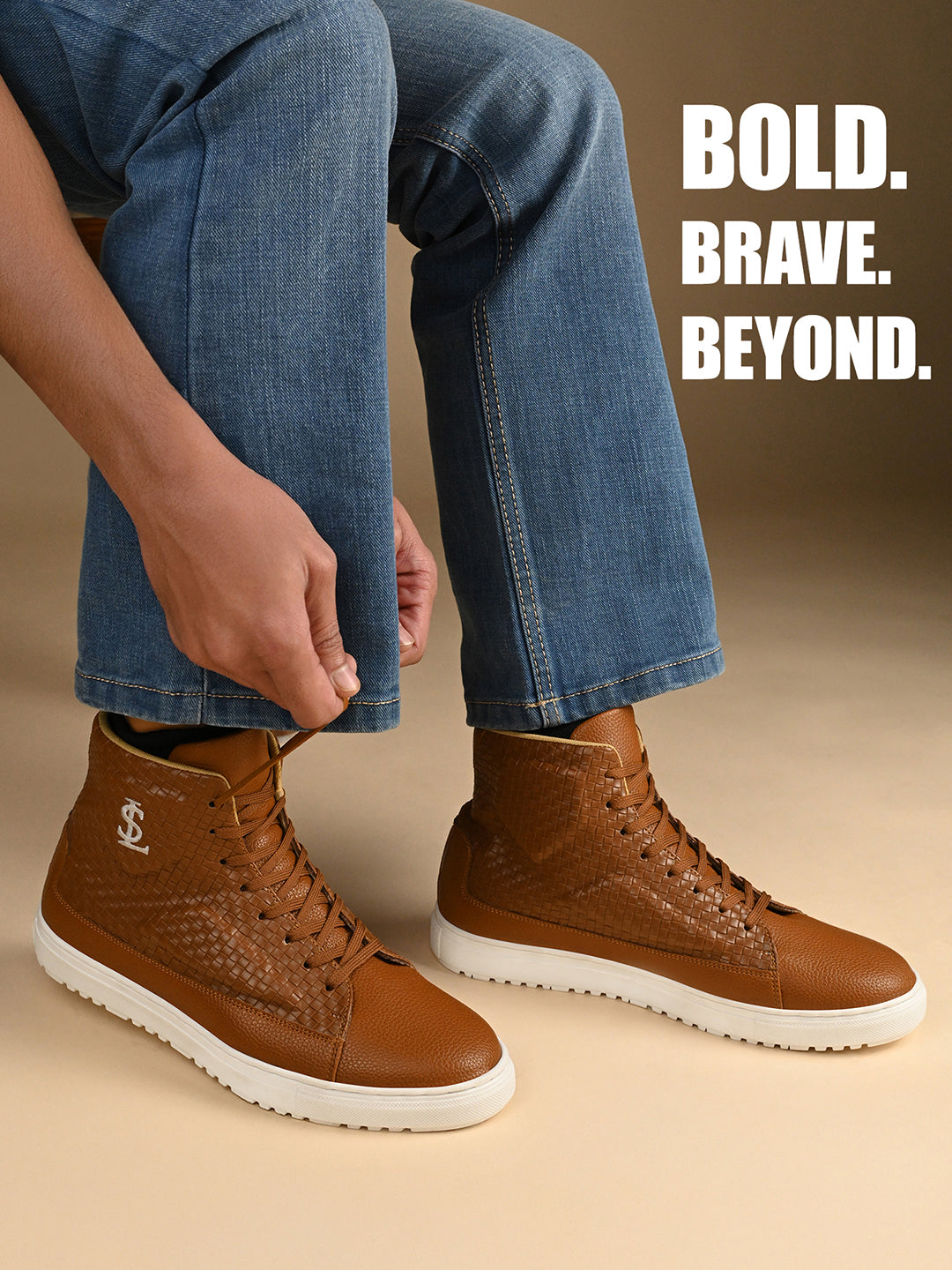 Russet Tan Comfortable Lace-Up Sneaker