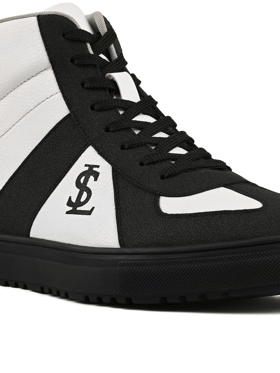 Black and White Comfortable Lace-Up Sneaker