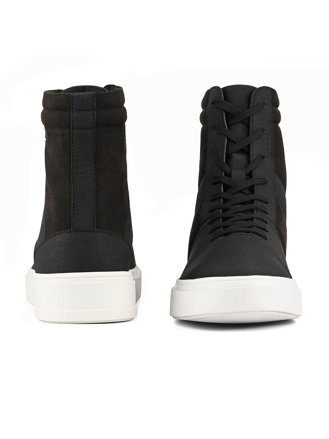Raven Black Comfortable Lace-Up Sneaker