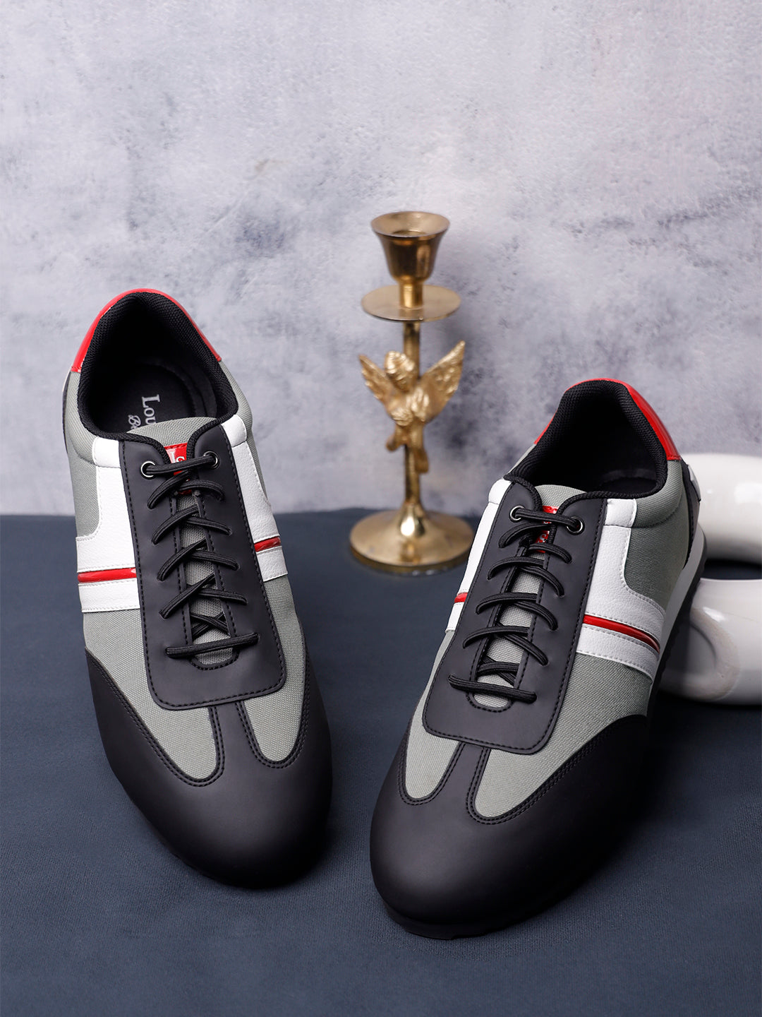 Egyptian Black Fashion Color Blocked Lace-Up Sneaker