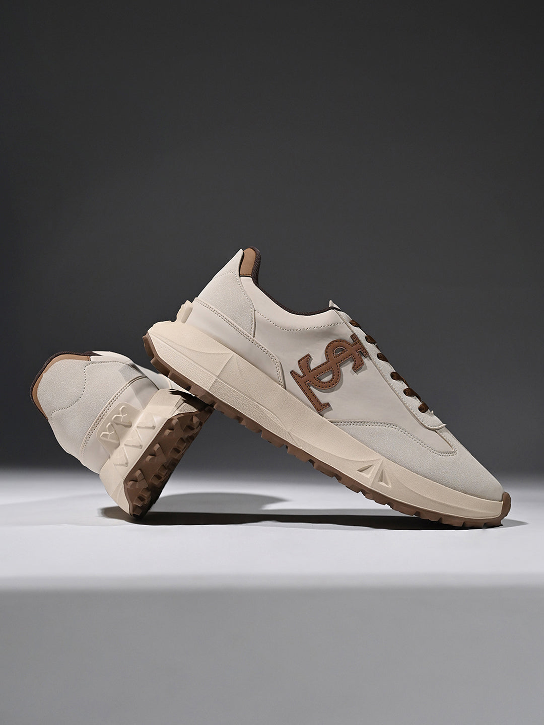 Beige Casual Lightweight Lace-Up Sneakers