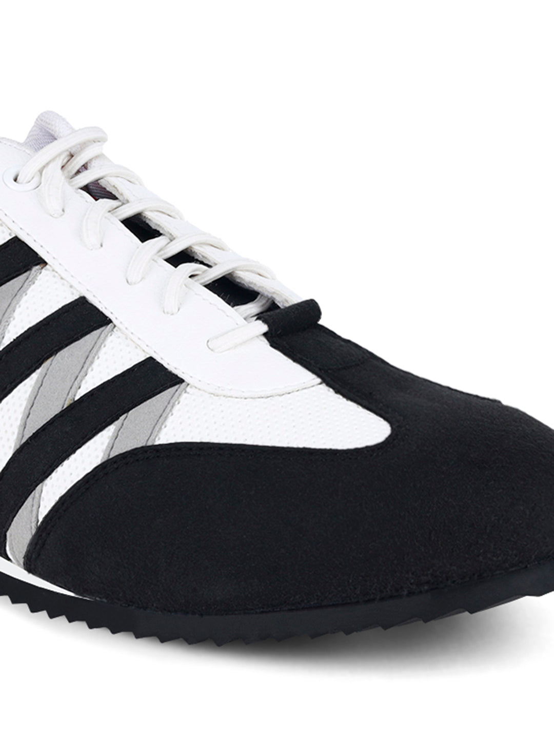 Egyptian Black Fashion Color Blocked Lace-Up Sneaker