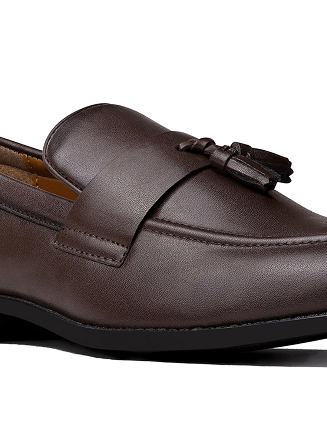 Brunette Brown Tassel Style Comfortable Moccasin