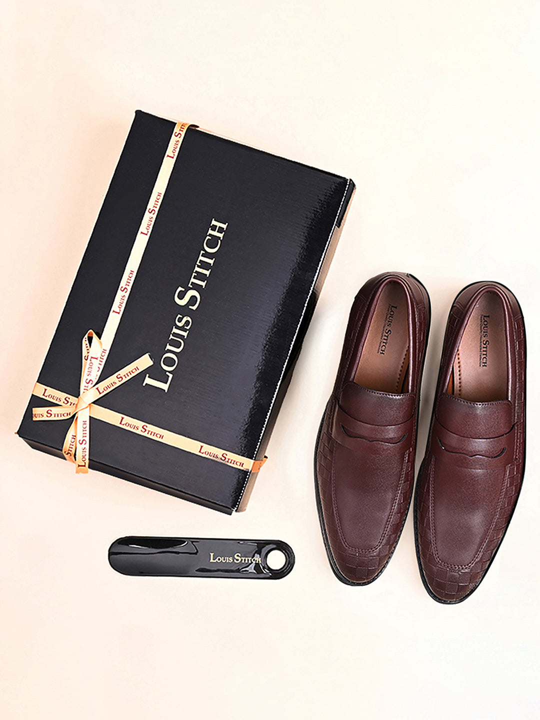 Rosewood Handcrafted Embossed Moccasins Slipons