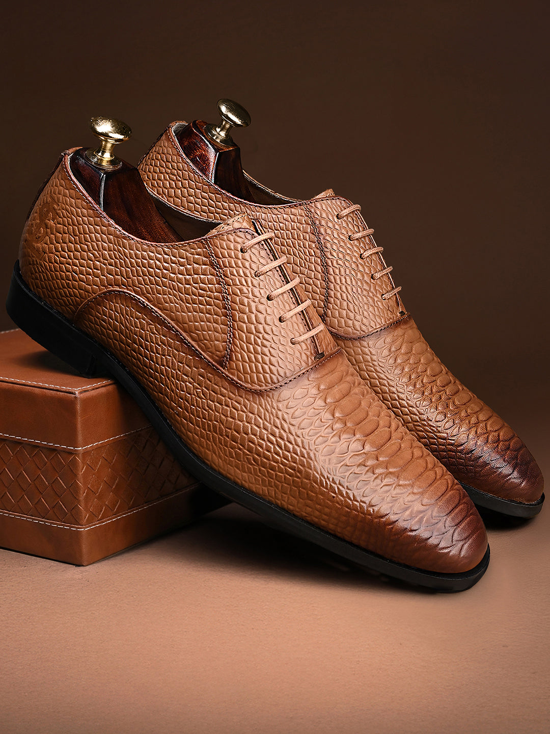 Russet Tan Italian Crust Leather Formal Derby