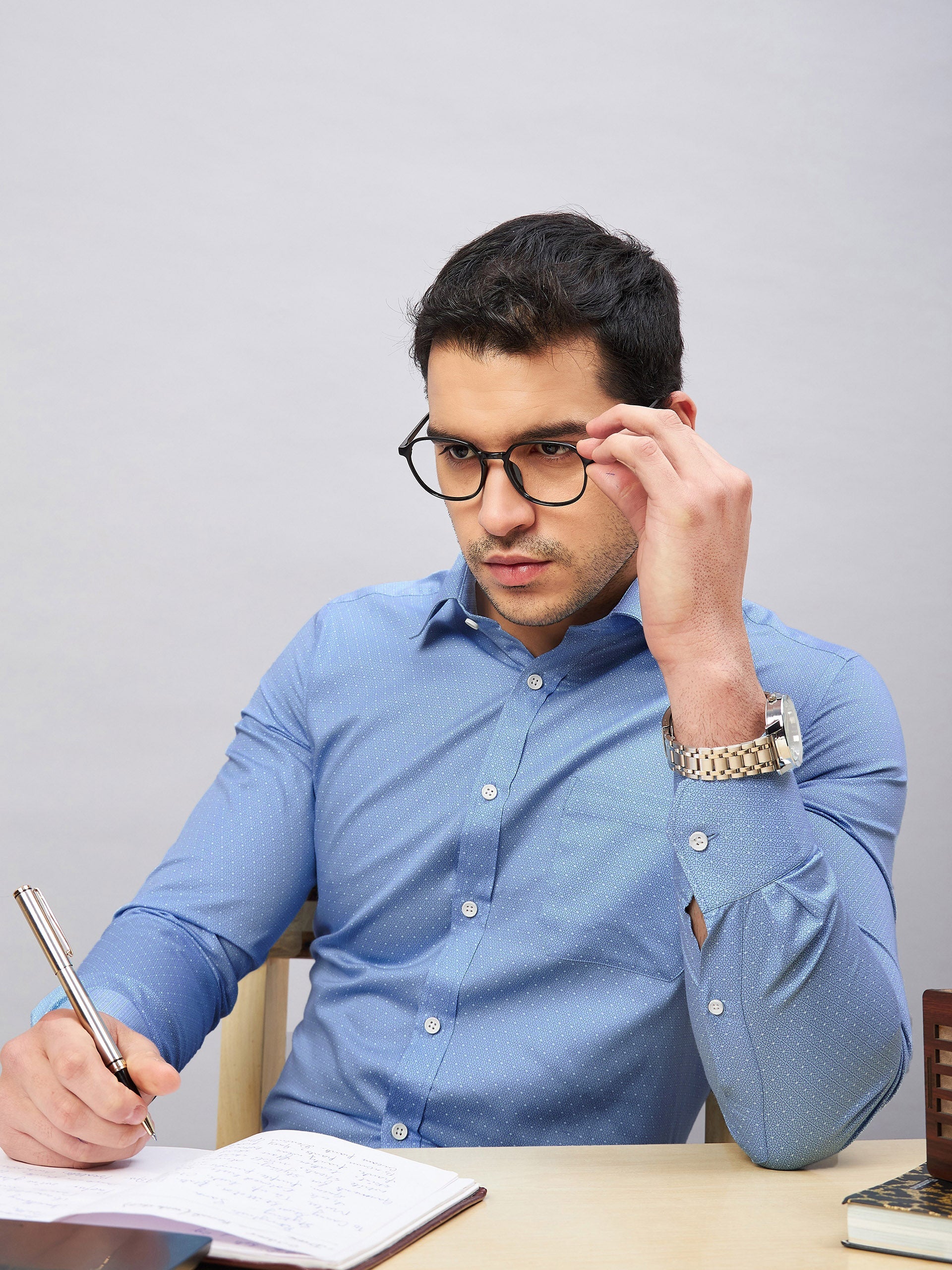 Regular Fit Formal Shirts For Men Perfectly Handfinished Collar & Cuffs