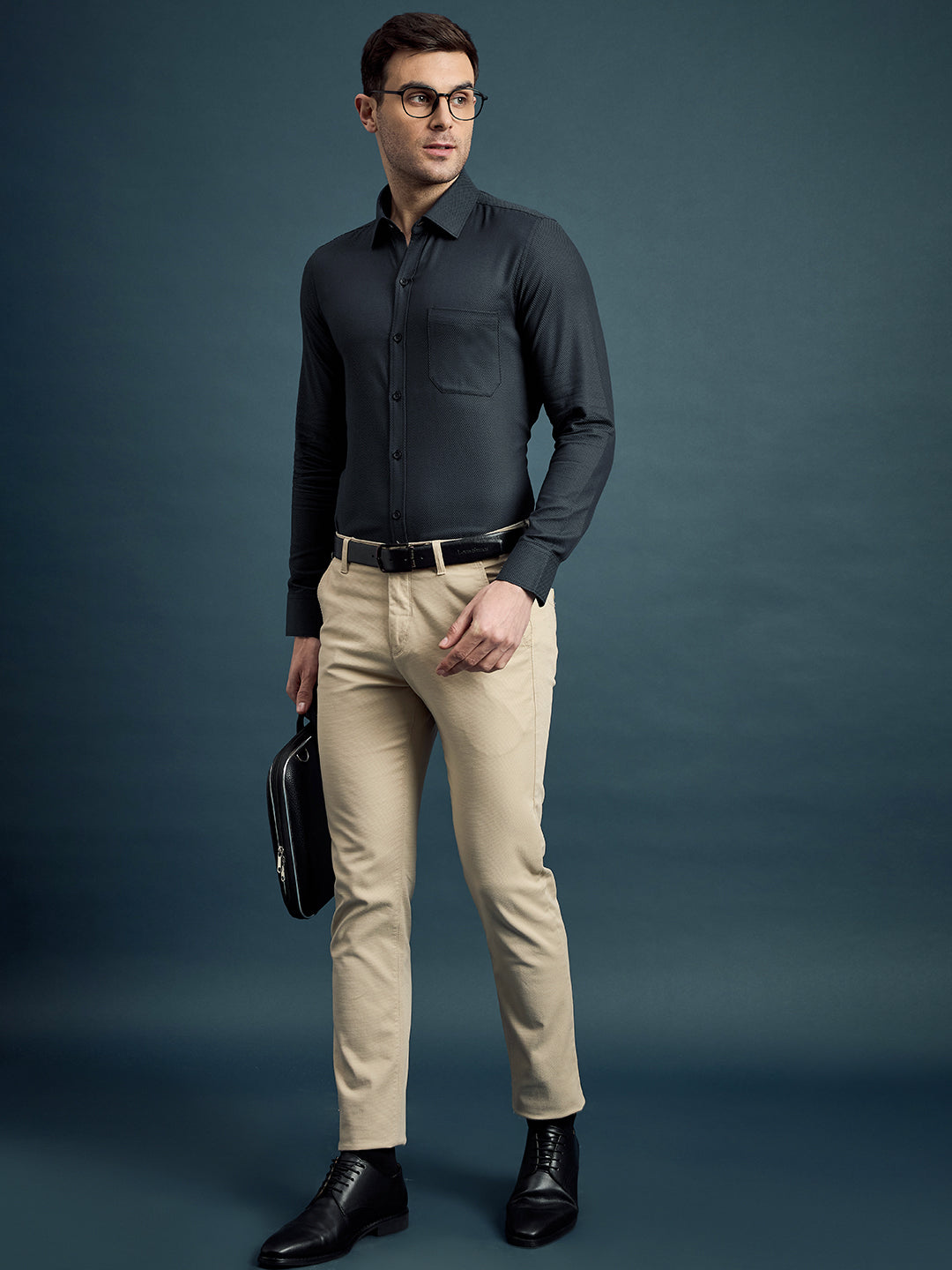 Men's Slim Fit Geometric Black Formal Shirt