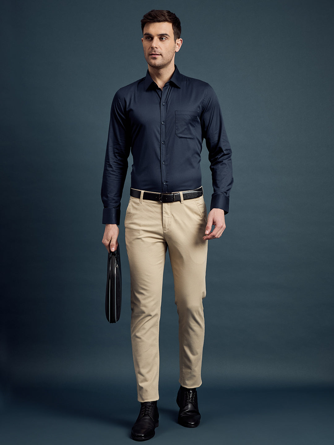 Men's Regular Fit Solid Navy Formal Shirt