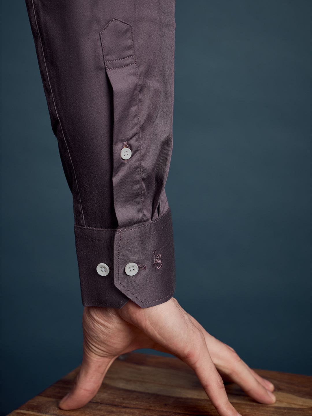 Men's Regular Fit Solid Purple Formal Shirt