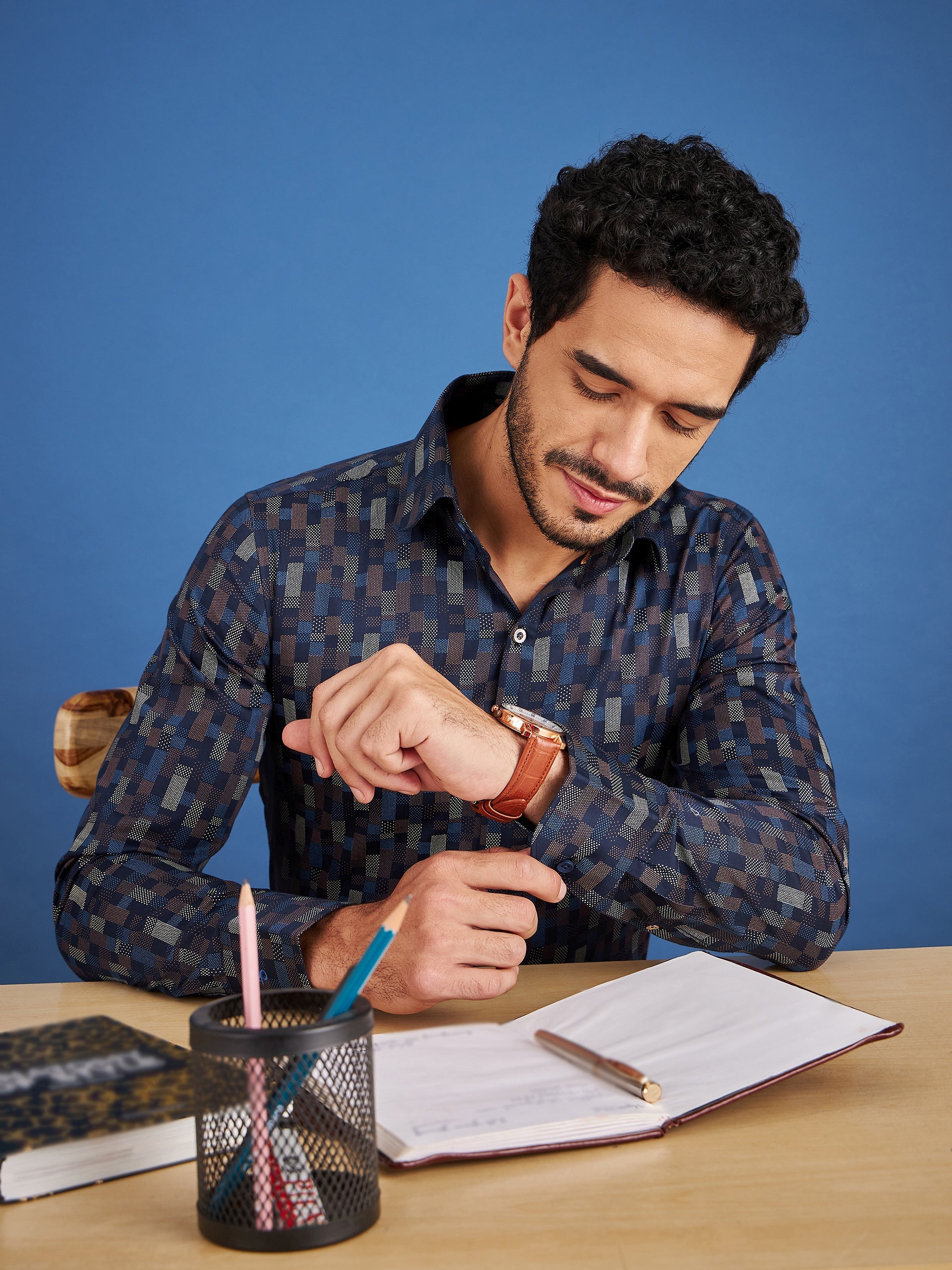 Regular Fit Formal Abstract Navy Blue Shirt For Men