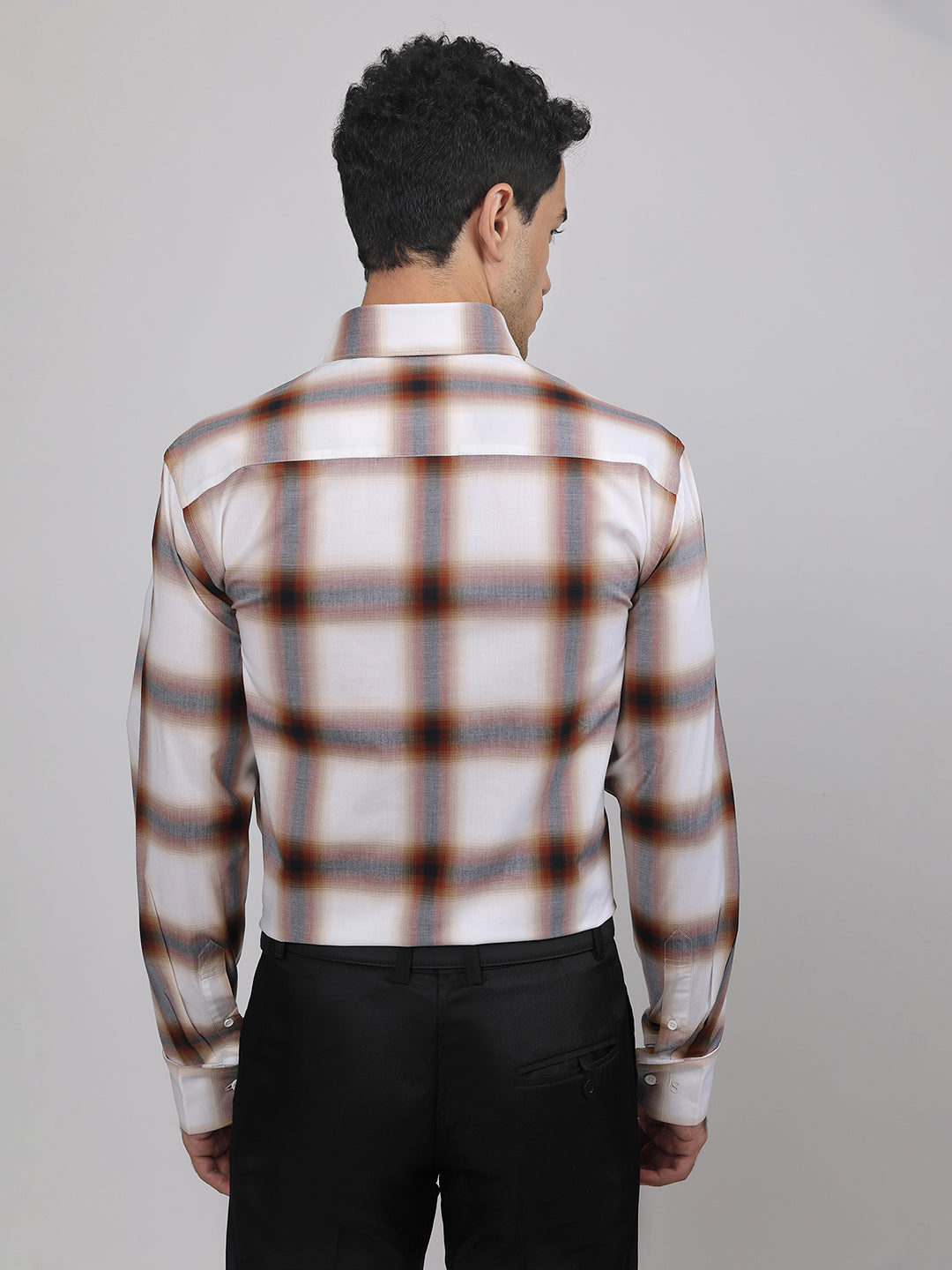 Regular Fit Formal Shirts For Men Perfectly Handfinished Collar & Cuffs