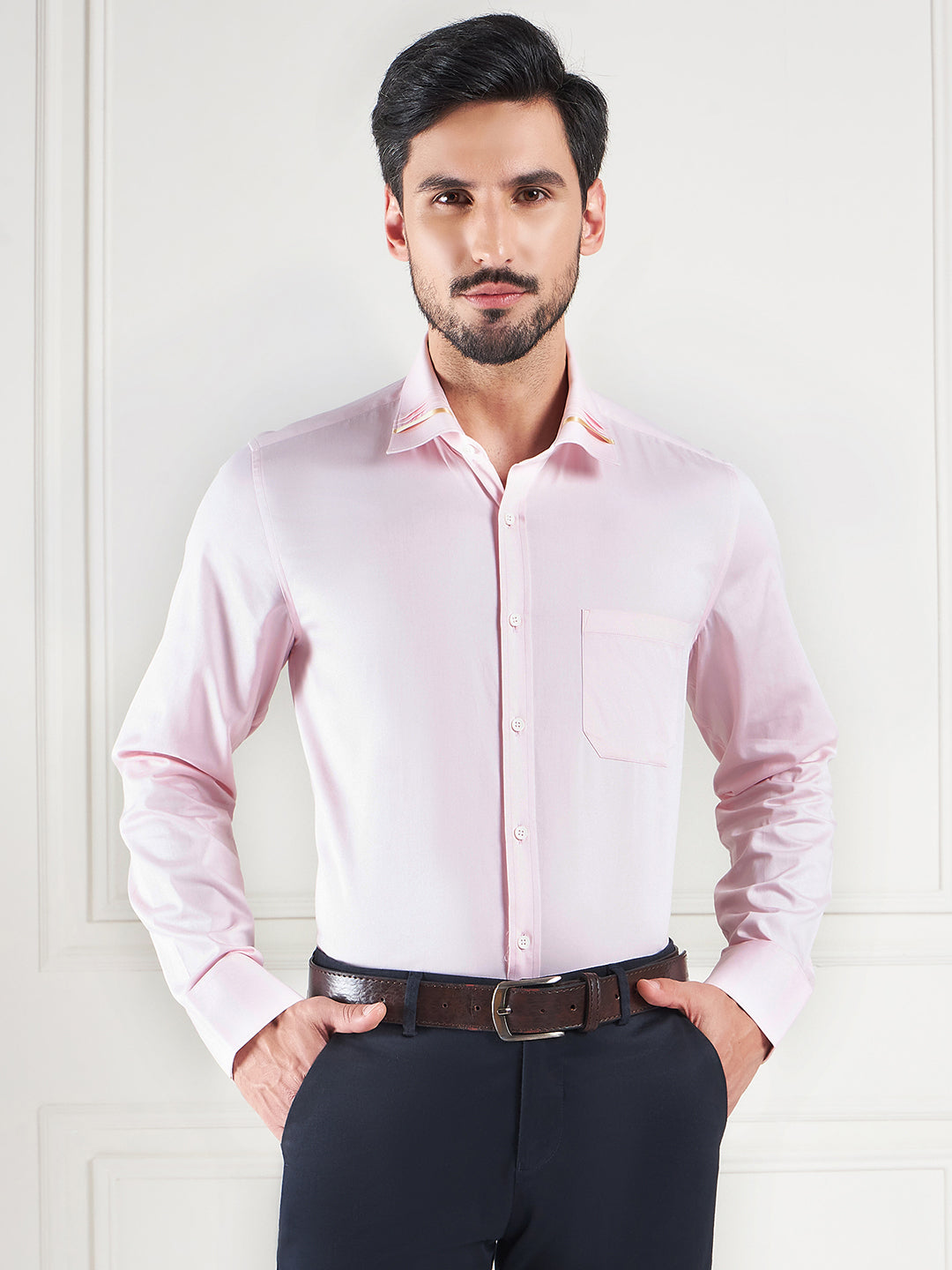 Regular Fit Solid Pink Shirt For Men