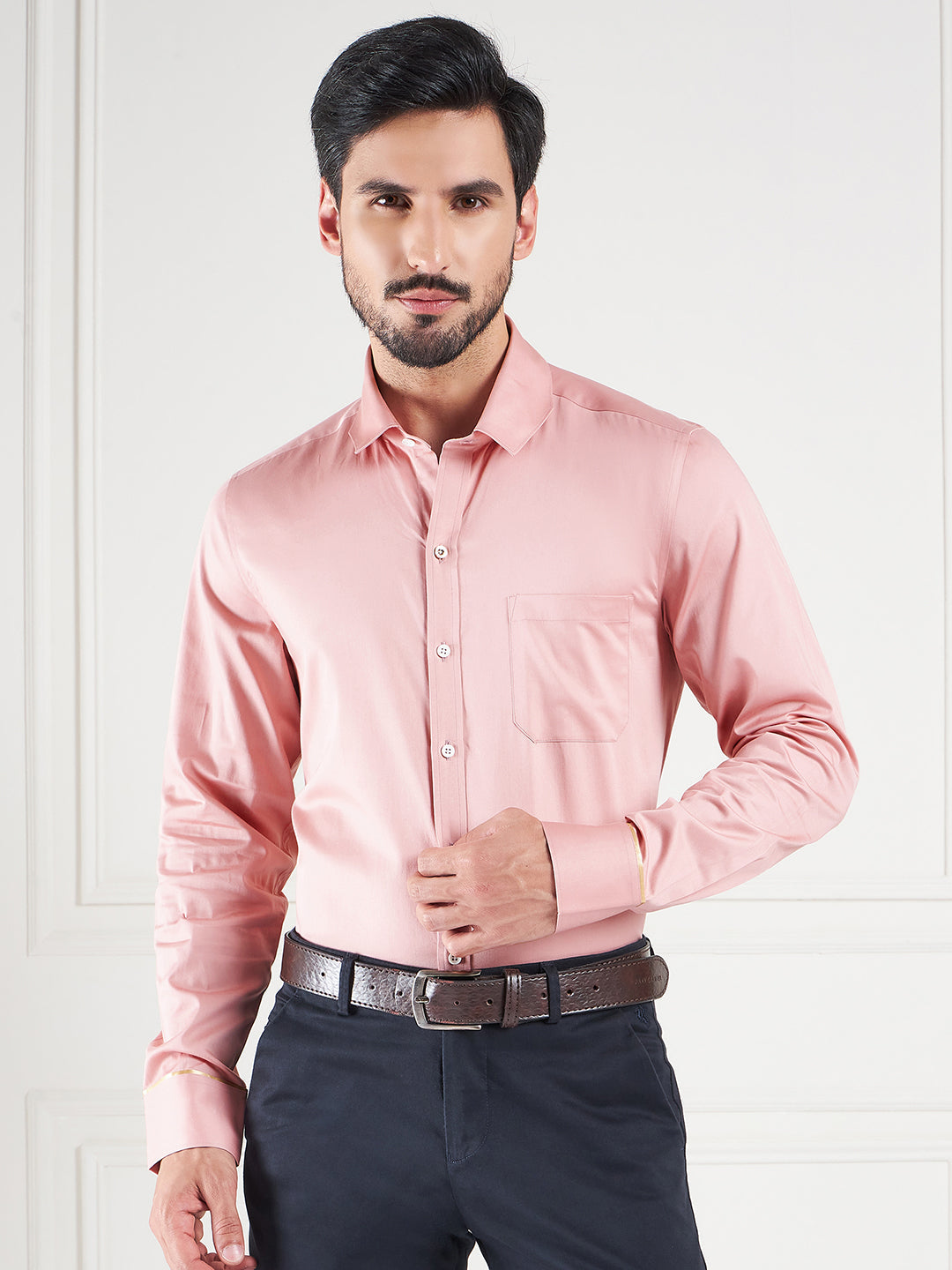 Regular Fit Solid Pink Shirt For Men