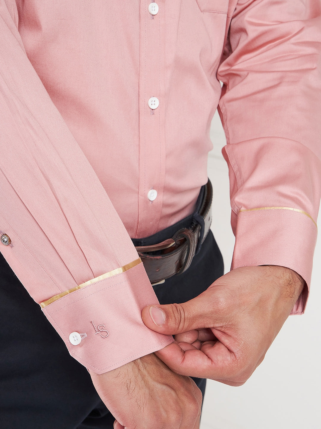 Regular Fit Solid Pink Shirt For Men