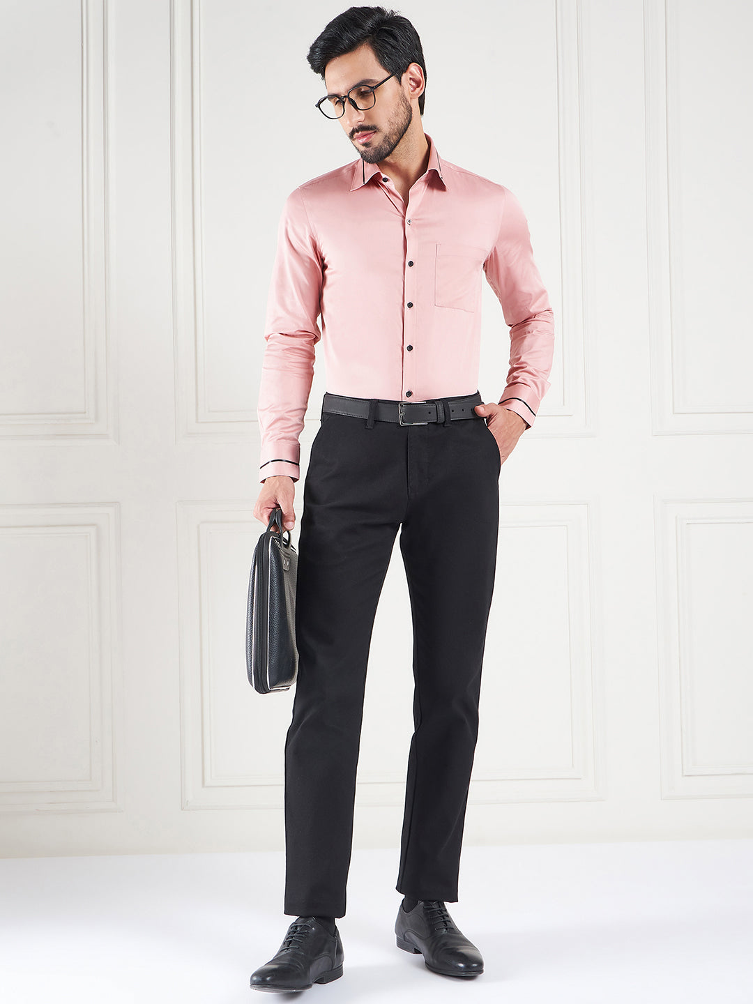 Regular Fit Solid Pink Shirt For Men