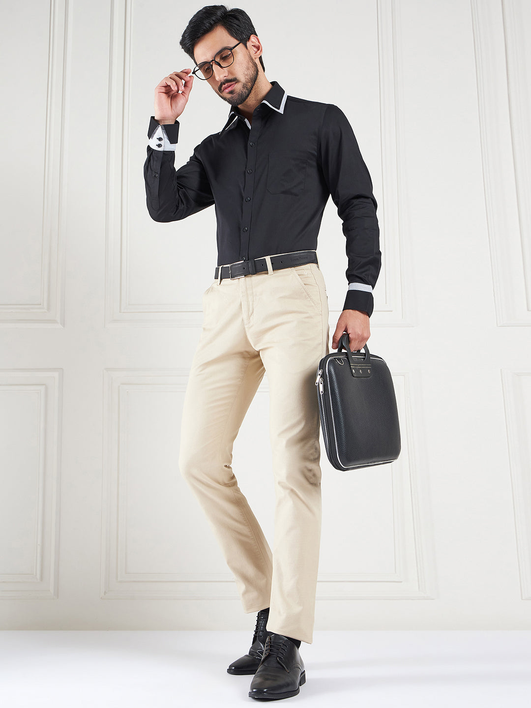 Regular Fit Solid Black Shirt For Men