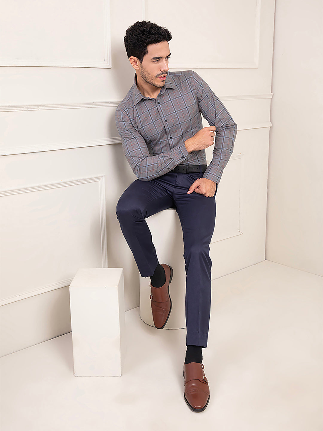 Regular Fit Formal Shirts For Men Perfectly Handfinished Collar & Cuffs