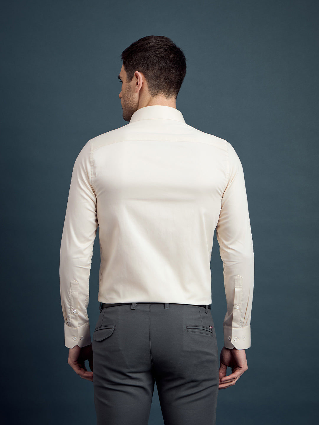 Men's Slim Fit Solid Ivory Formal Shirt