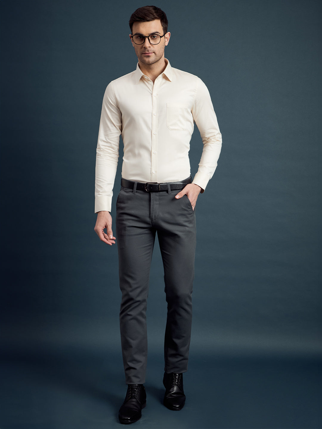 Men's Slim Fit Solid Ivory Formal Shirt