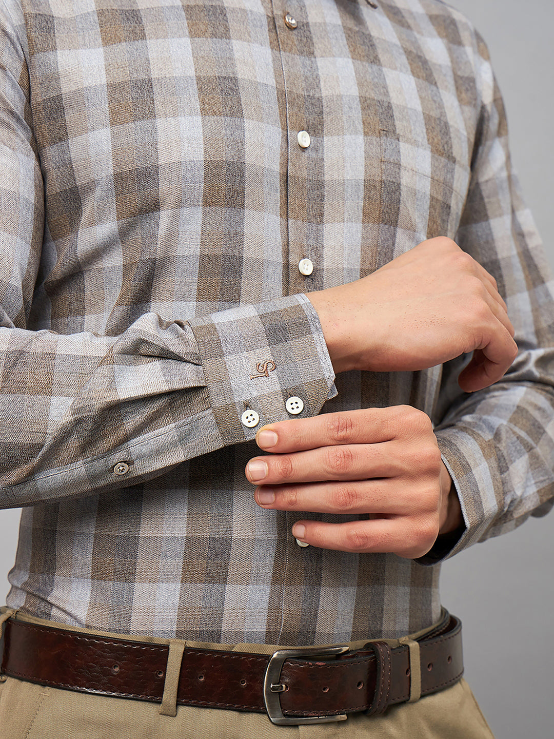 Regular Fit Formal Shirts For Men Perfectly Handfinished Collar & Cuffs