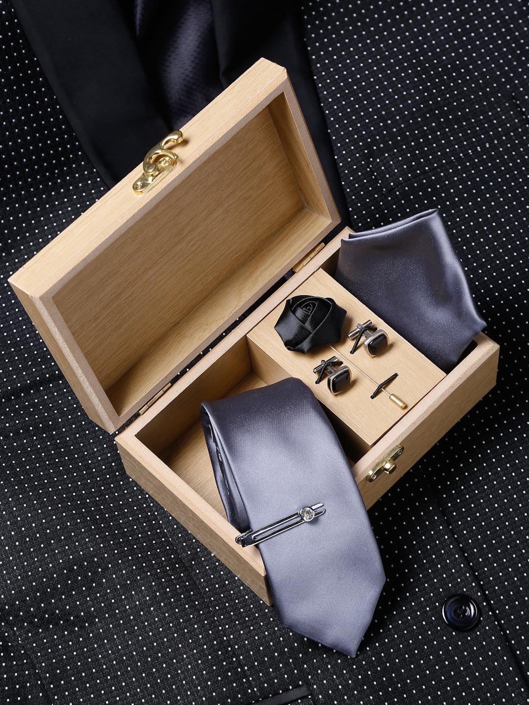Grey Luxury Italian Silk Necktie Set With Pocket Square Cufflinks Brooch Chrome Tie pin